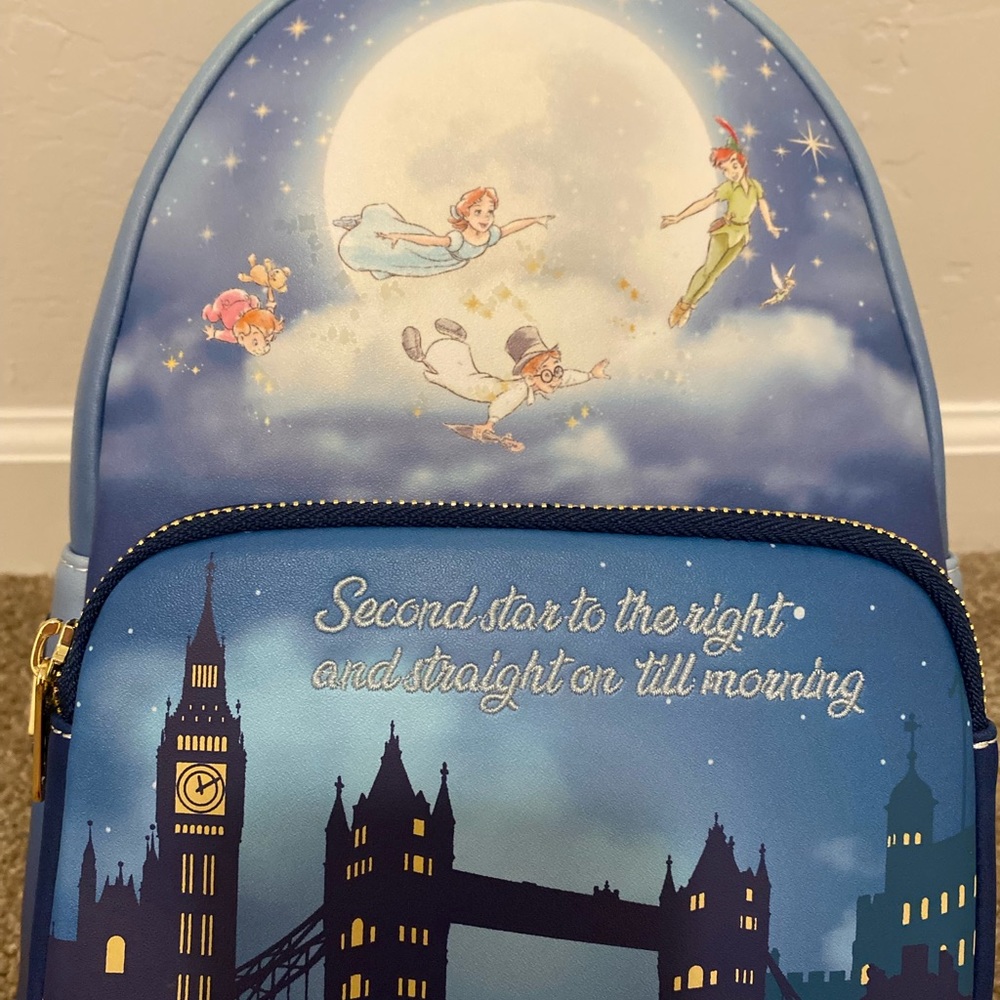 Peter Pan loungefly